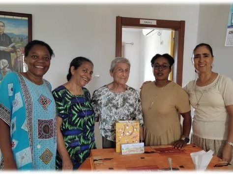 home_charity_project2b